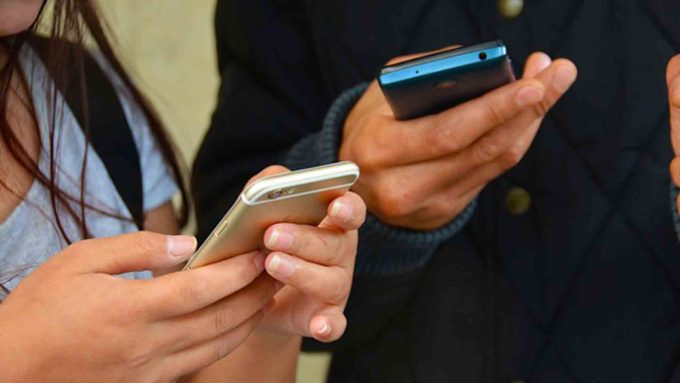cara minta pulsa telkomsel ke teman